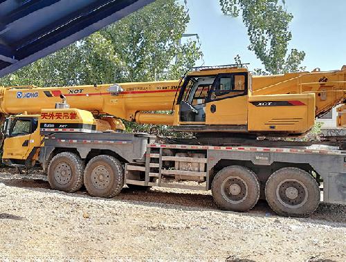 XCT80汽車起重機